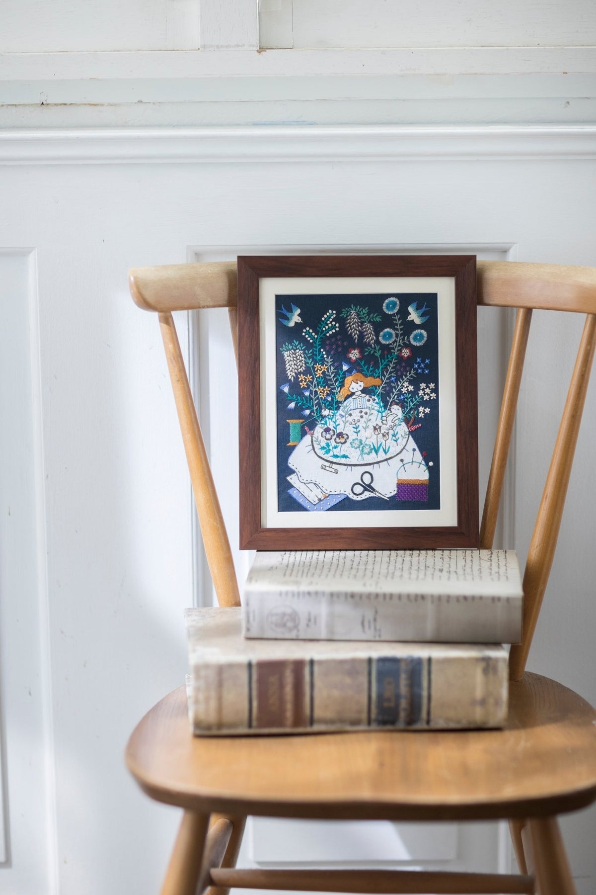 COSMO刺しゅうキット 花とわたしの物語（大きなフレーム） No.542118 - COSMO コスモ