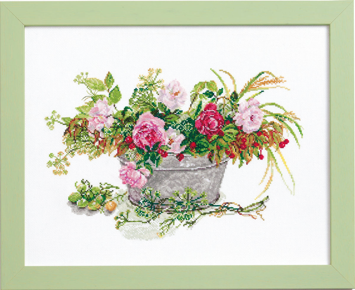 COSMO刺しゅうキット Stitching with Fujico collection 秋の庭から No.552105 - COSMO コスモ